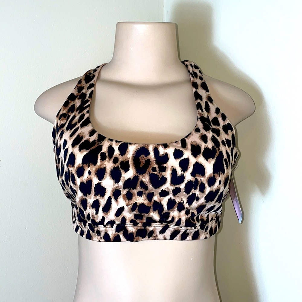 VS Incredible By Victoria’s Secret Leopard  Strappy Back Light Impact Sports Bra